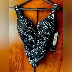Miraclesuit swim suit size 12 (new)